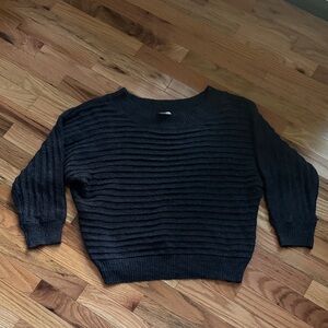 Cozy Casual Black Sweater Size Medium Dark Gray